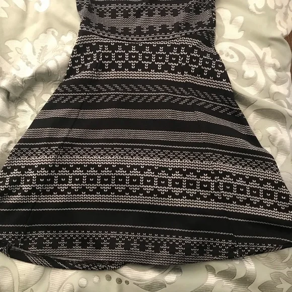 Black and white printed skater dress - Picture 4 of 4